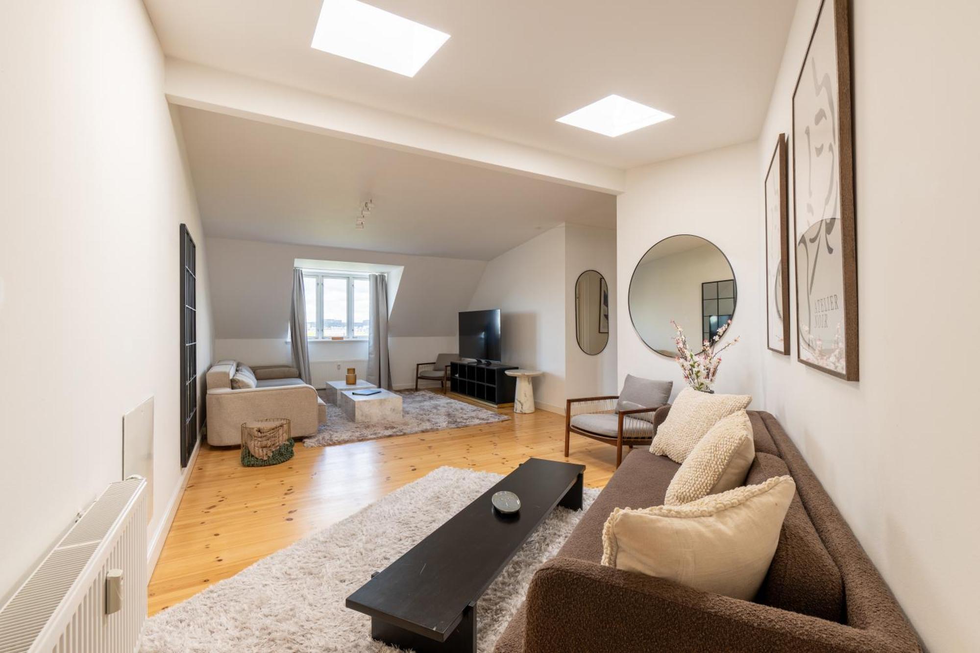 Bright 3Br Apartment With Balcony And Amazing Lake View København Ngoại thất bức ảnh